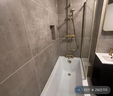 2 bedroom maisonette to rent - Photo 5