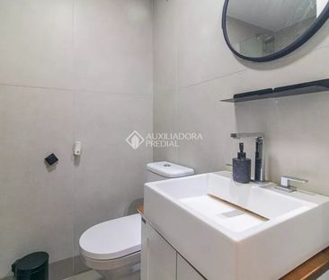 Apartamento com 1 quarto e 47m² para alugar em Menino Deus, Porto A... - Photo 3