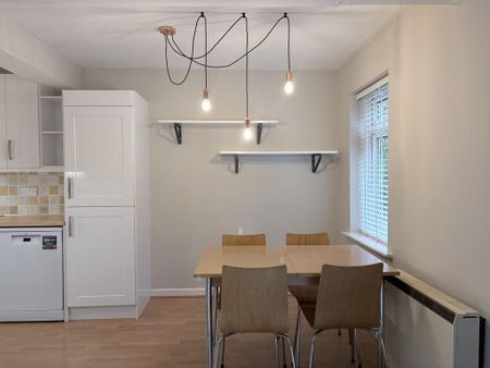 2 bedroom apartment to rent - Photo 4