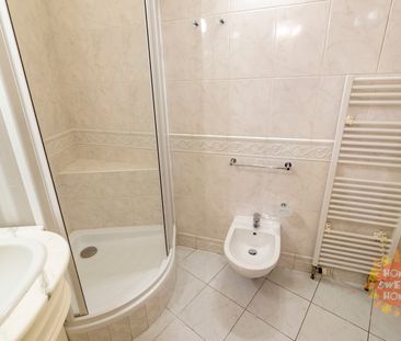 Apartment for rent, 4+kk - 3 bedrooms, 122m - Photo 3