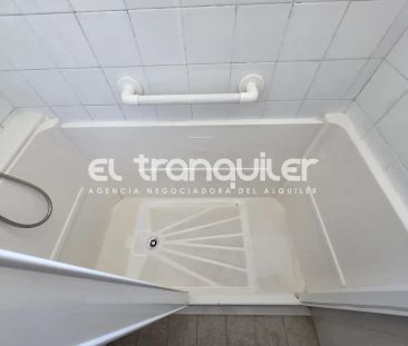 Piso de alquiler en Calle Entre Arroyos, Media Legua - Photo 2
