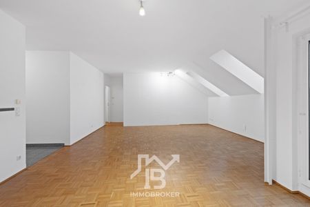 Exklusive Dachgeschosswohnung mit Fernblick – urbanes Wohnen auf höchstem Niveau - Foto 4