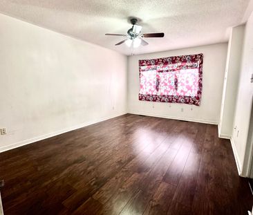 For Lease - 13 Rockgarden Trail, Brampton, Ontario - Photo 4