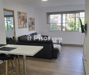 Piso en alquiler en Calle de Heliodoro Rodríguez López - Photo 1
