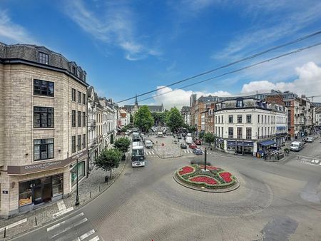 Sablon: Superb renovated apartment, character building - Foto 3