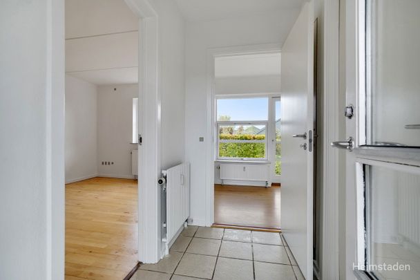 Bjerggårds Allé 105 B, 1., 5240 Odense NØ - Foto 1