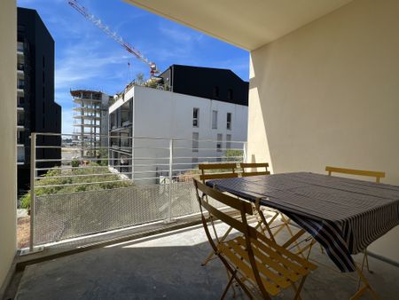 Location Appartement 3 pièces 66m² BORDEAUX 33000 - Photo 4