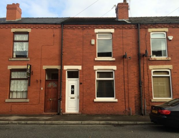 2 Bedroom Terraced House - Photo 1