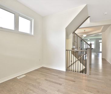 For Lease - 156 Beaveridge Avenue, Oakville, Ontario - Photo 4