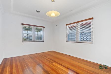 35 Groongal Street, Mayfield West NSW 2304 - House For Rent | Domain - Photo 4