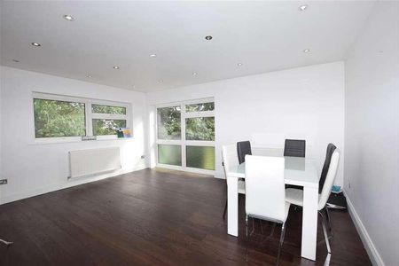 Friern Barnet Lane, Whetstone, N20 - Photo 4