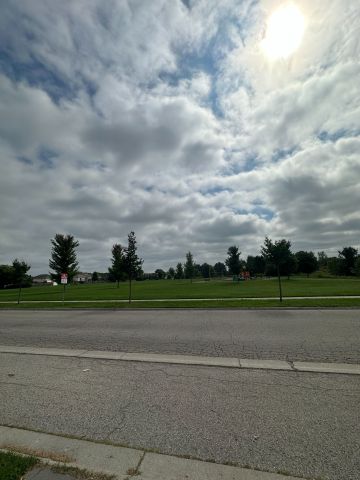 For Lease - 1234 South Wenige Drive, London North, Ontario - Photo 4