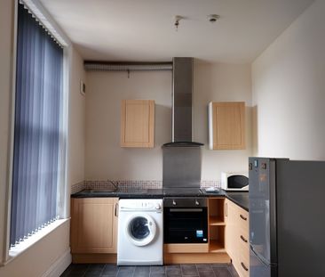 6 Stanley Terrace - Flat 3, Preston - Photo 4