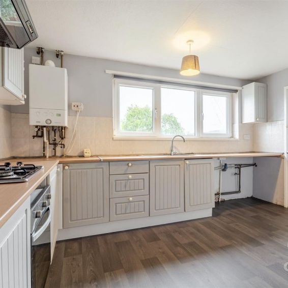3 bedroom - Photo 1
