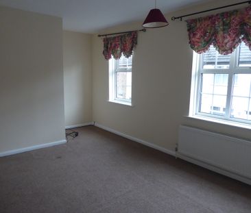 2 bedroom terraced to rent Norfolk Place, Boston - Photo 3