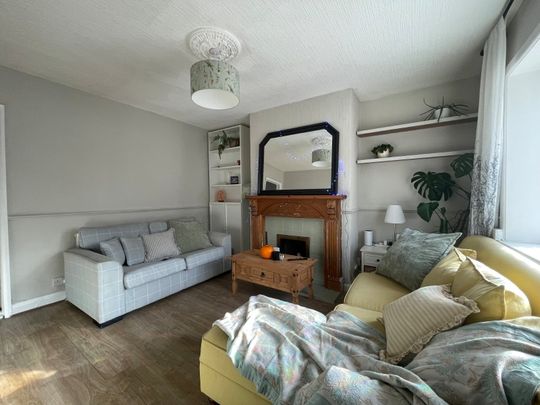 2 bedroom terraced house to rent - Photo 1