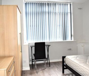 5 bedroom terraced house to rent - Photo 6