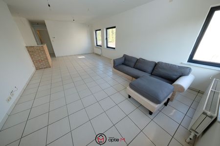 MOOI APPARTEMENT MET 1 SLAAPKAMER - Photo 2