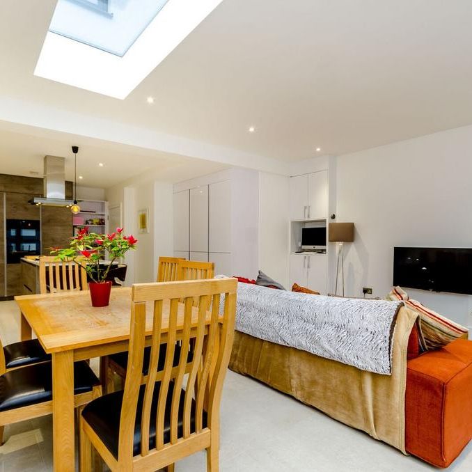 5 bedroom house to rent - Photo 1