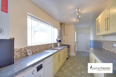 2 bedroom cottage to rent - Photo 5