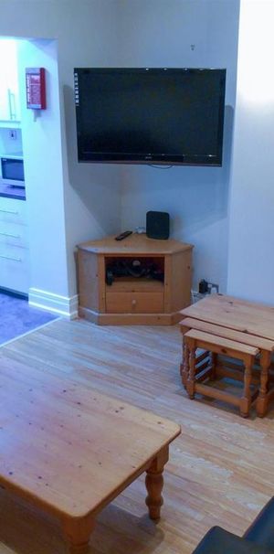 4 bedroom house to rent - Photo 1