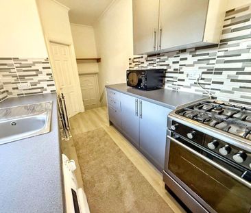 3 bed upper flat to rent in NE15 - Photo 3