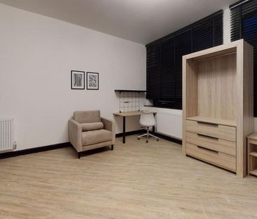 Studio to rent - Photo 5