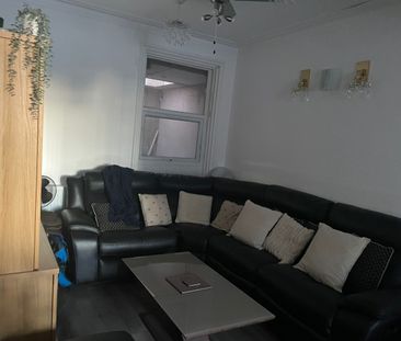 Room in a Shared House, Waterloo Road, E10 - Photo 1