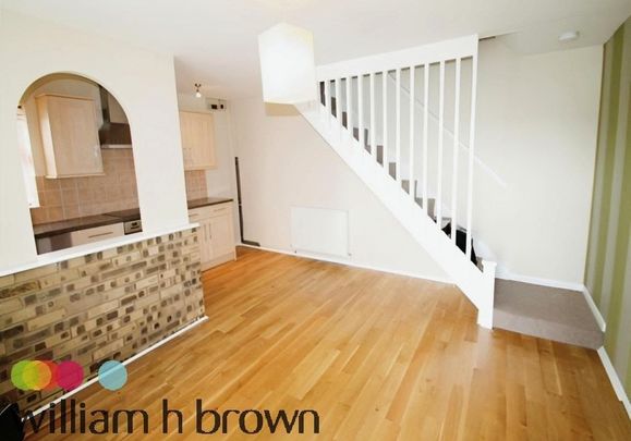 Fielding Avenue - Photo 1