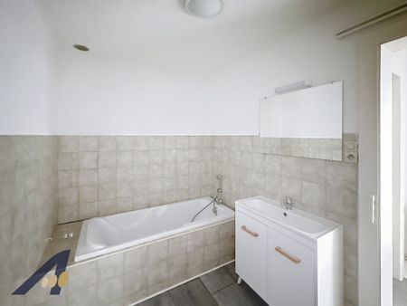 Location Appartement 2 pièces 58m² DAMPIERRE LES BOIS 25490 - Photo 5