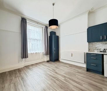 1 bedroom apartment to rent - Photo 6