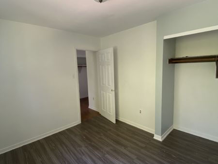 Spacious 3-Bed, 1.5-Bath Rental | 21B Kennedy Drive, Dartmouth | $2000 Available Now - Photo 3