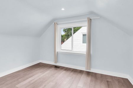 For Lease - 38 Shangarry Drive Unit# Main, Toronto, Ontario - Photo 4