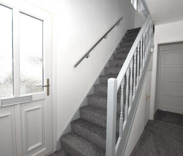 3 bedroom Bungalow To Let - Photo 1