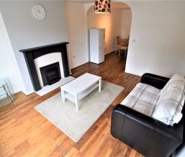 1 bedroom Flat in Station Road Flat 2, Leeds - Photo 3