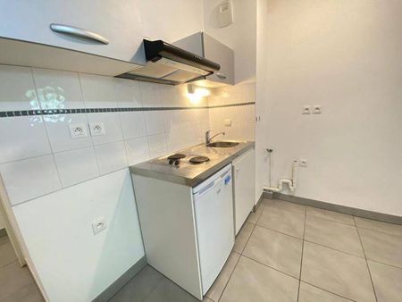 Location appartement récent 1 pièce 29.83 m² à Montpellier (34000) - Photo 4