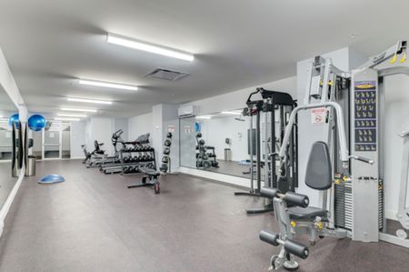 9675 Av. Papineau - Photo 5