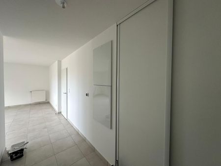 APPARTEMENT T3 67M - Photo 5