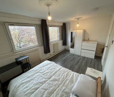 Room in a Shared Flat, Whytlaw House, E3 - Photo 2