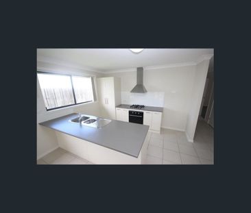 Perfect Family Home! - Photo 3