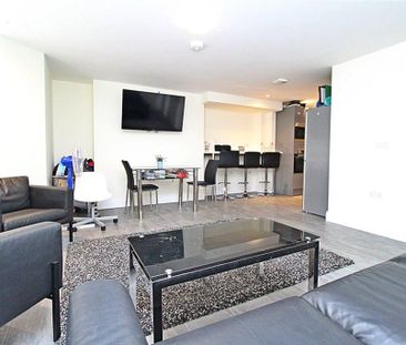 1 bedroom in a house share to rent - Photo 6