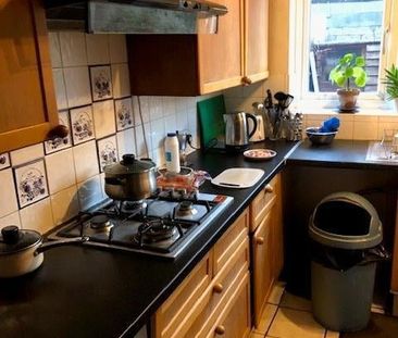 Room in a Shared House, Maryland Square, E15 - Photo 4