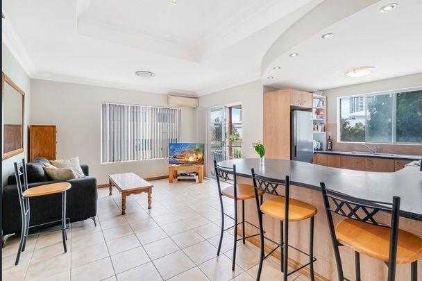 Fully Furnised Lease until 30/6/2026 - Photo 1