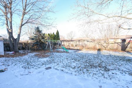 For Lease - 15 Old Oxford Road Unit# Lower Unit, St. Catharines, Ontario - Photo 4