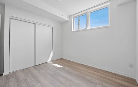 For Lease - 18 Lytham Green Circle Unit# 18, Newmarket, Ontario - Photo 4