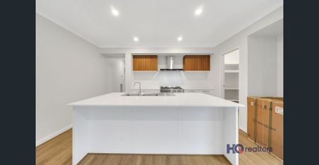 Brand new Elegance Meets Family Comfort - Photo 5