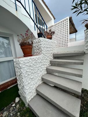 2 Calle Guridi, Estepona, Andalusia 29693 - Photo 1