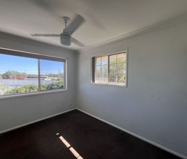 3-bedroom townhouse available on 24-Jan-2025 - Photo 2