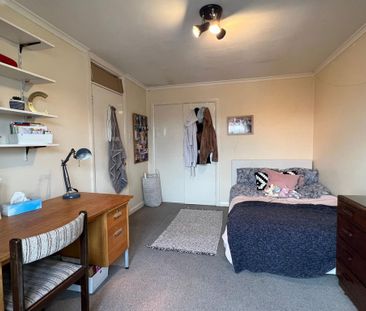 5 bedroom terraced house to rent - Photo 4