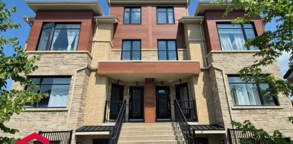 Appartement Sainte-Rose (Laval) À Louer - Photo 2